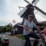 Bicycle tour in the village of Amsterdam